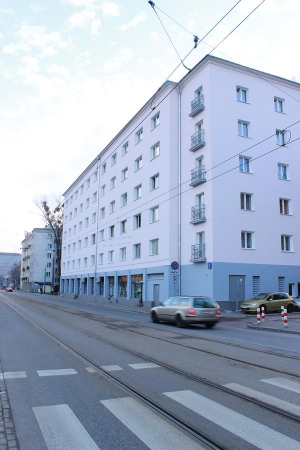 Wstapartments Mlynarska 13 Varsovie Extérieur photo